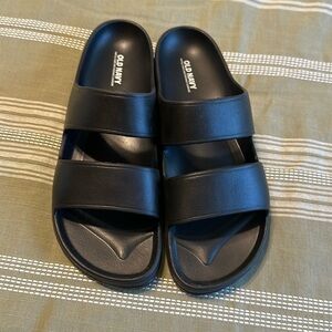NWOT Old Navy sandals